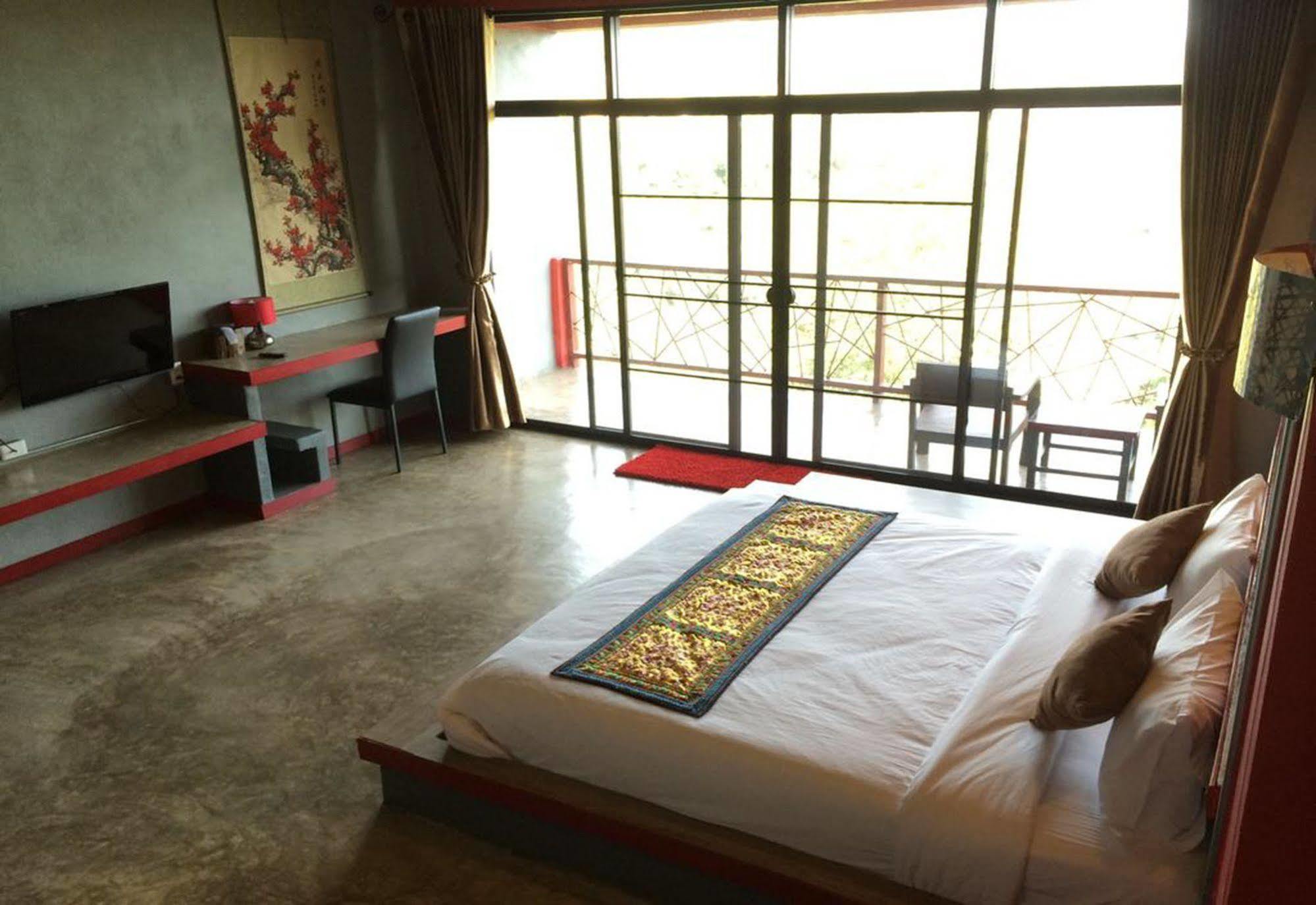 Wang Put Tan Boutique House Hotel Meszalong Kültér fotó