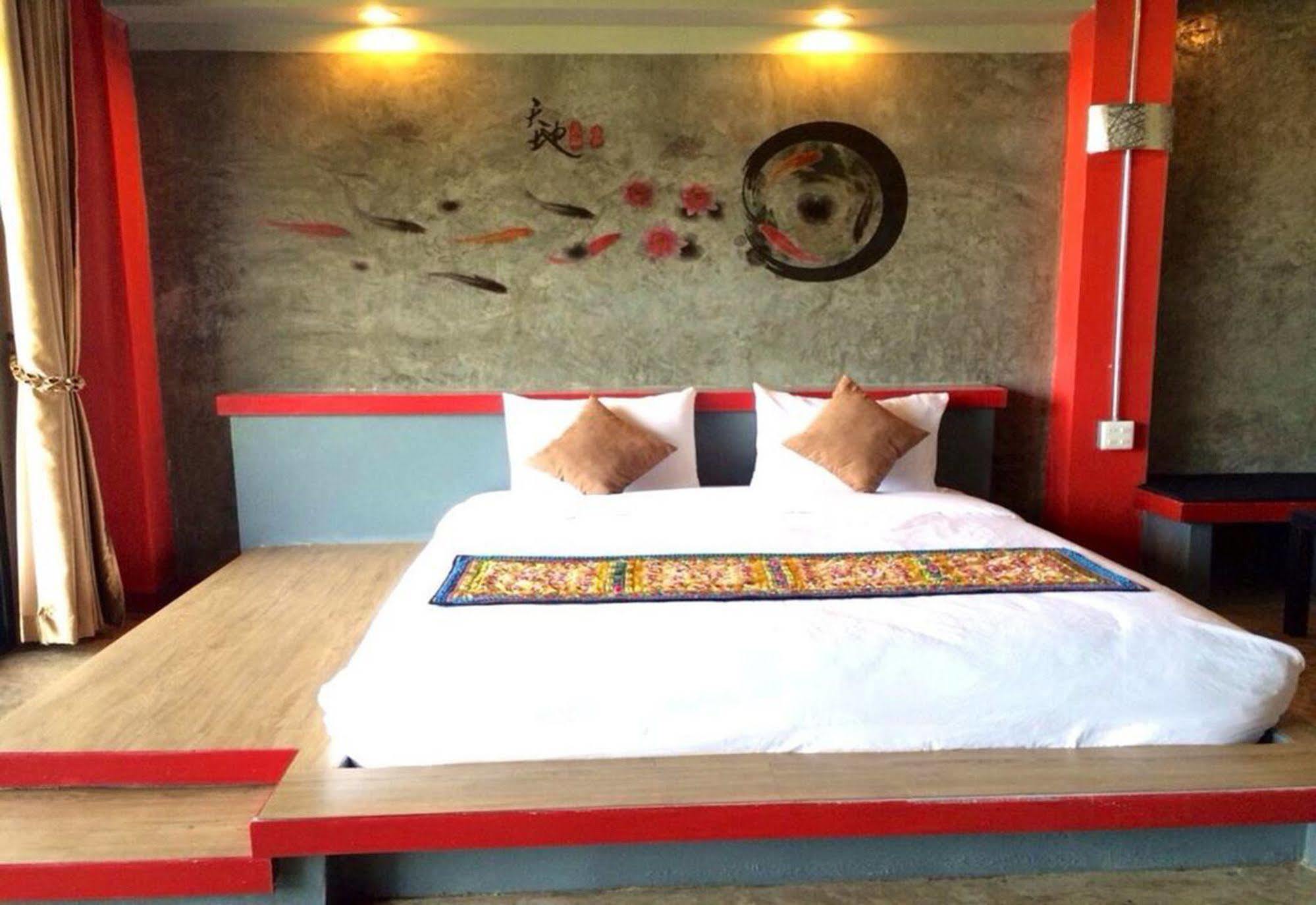 Wang Put Tan Boutique House Hotel Meszalong Kültér fotó